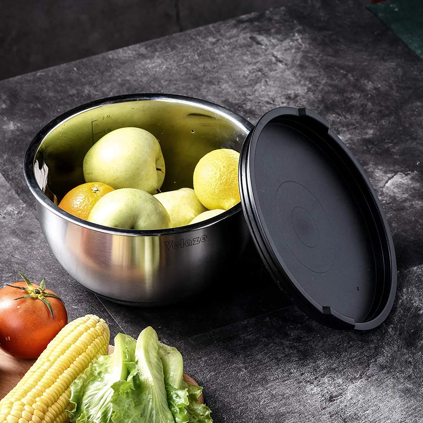 Velaze Set of 5 Stainless Steel Non Slip Salad Mixing Bowls with Grater and Lids for Baking Making and Storage 1L 1.5L 2L 3L 5L