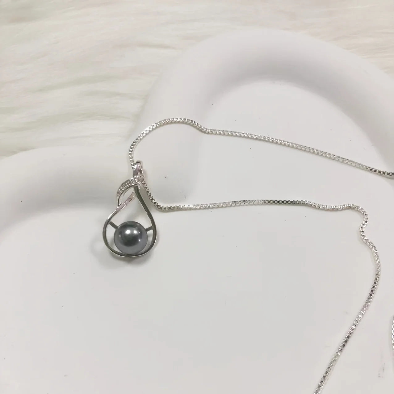 Lxalry Handmade Tahitian-Black Pearl Necklace Women - Gift for Wife/Mom/Girlfriend Mother's Day/Valentine's Day/Christmas