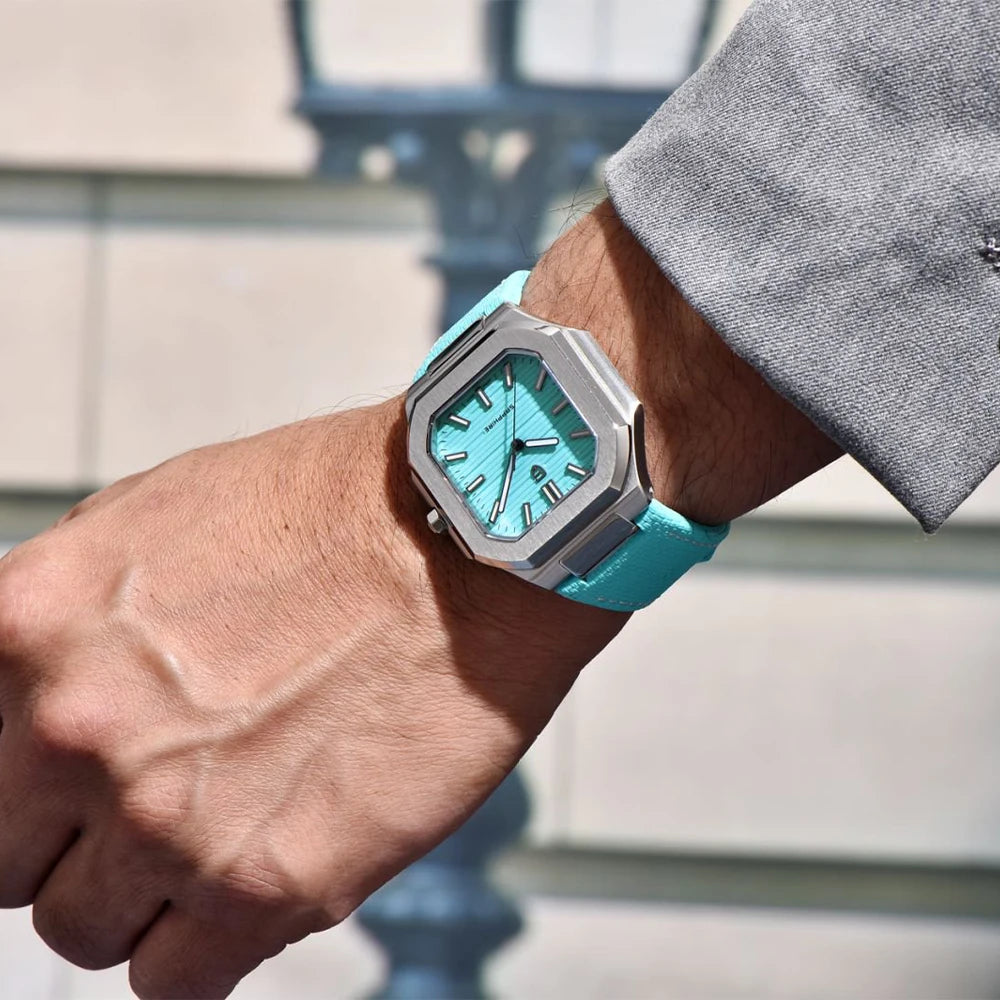 2025 Pagani Design 37MM Men Quartz Watch Top Brand Sapphire Glass AR Coated Business Luxury Genuine Leather Strap