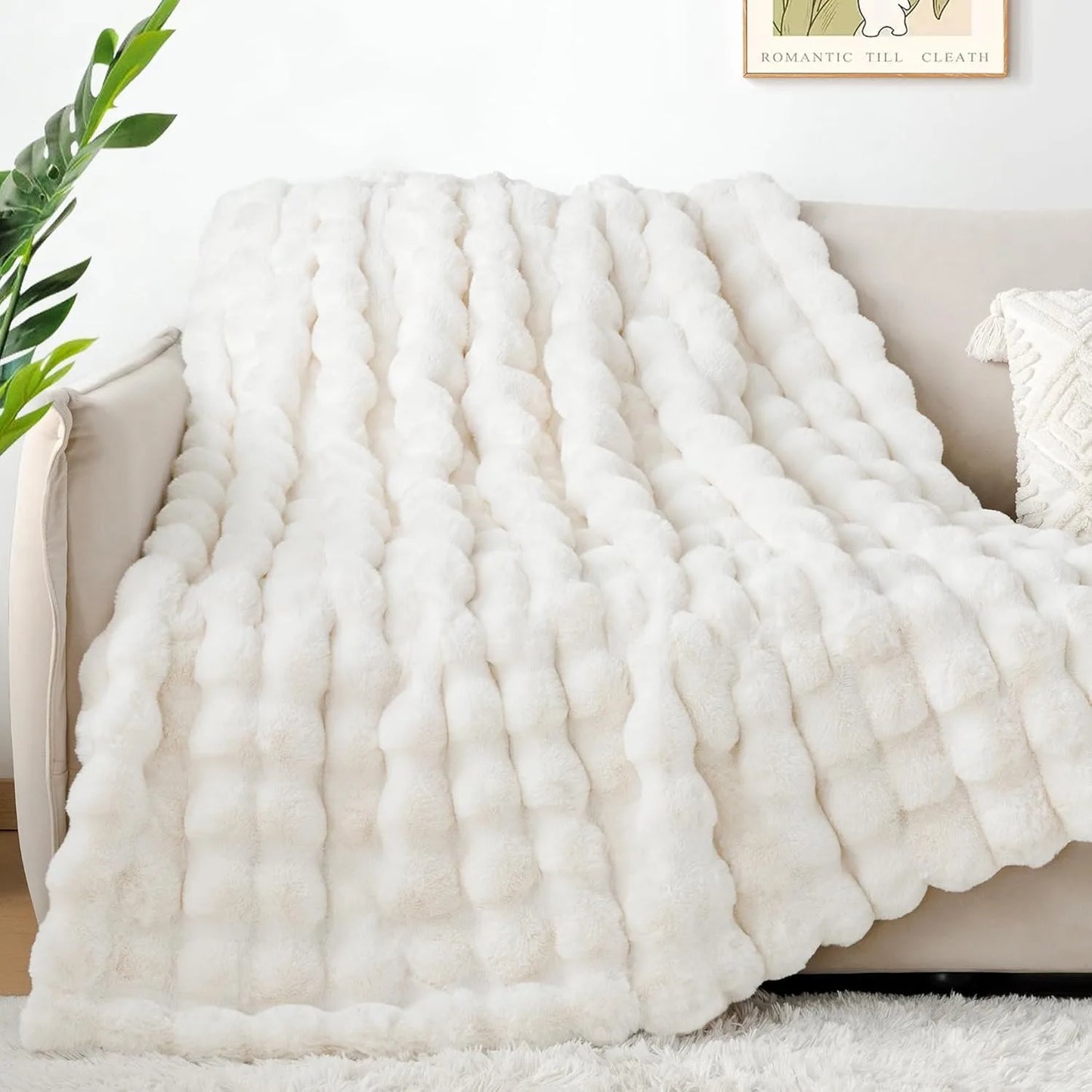 1000GSM artificial rabbit blanket, super thick warm and comfortable blanket for sofa bed and sofa, milky white